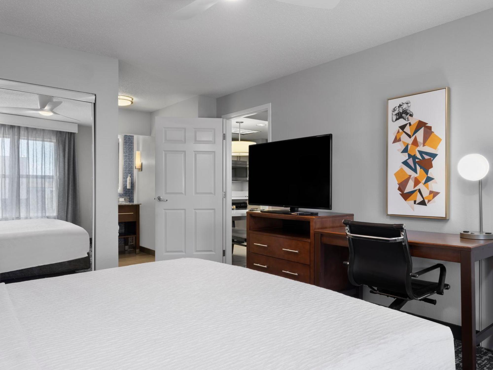 Homewood Suites Columbus - Airport Bagian luar foto