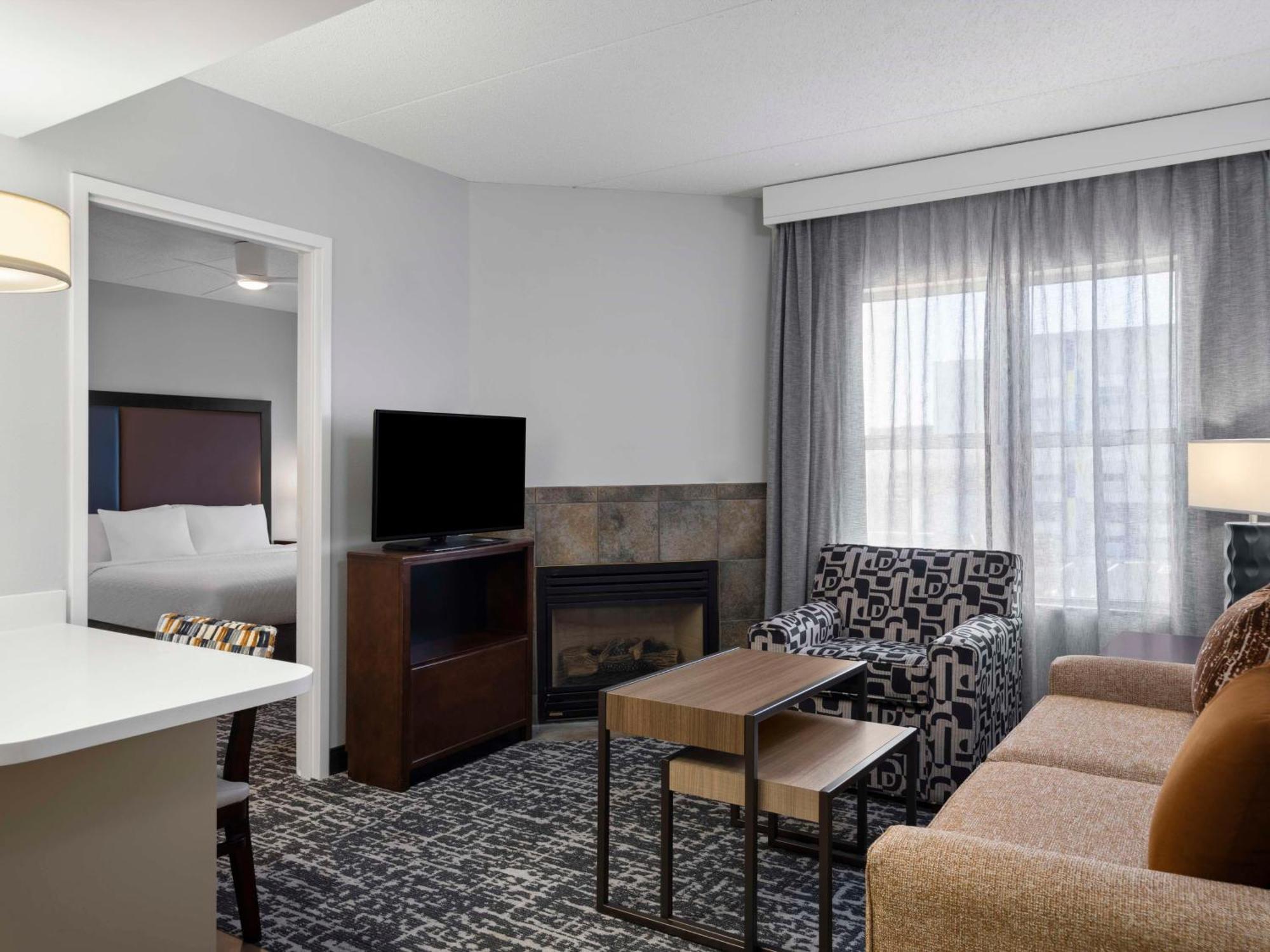 Homewood Suites Columbus - Airport Bagian luar foto